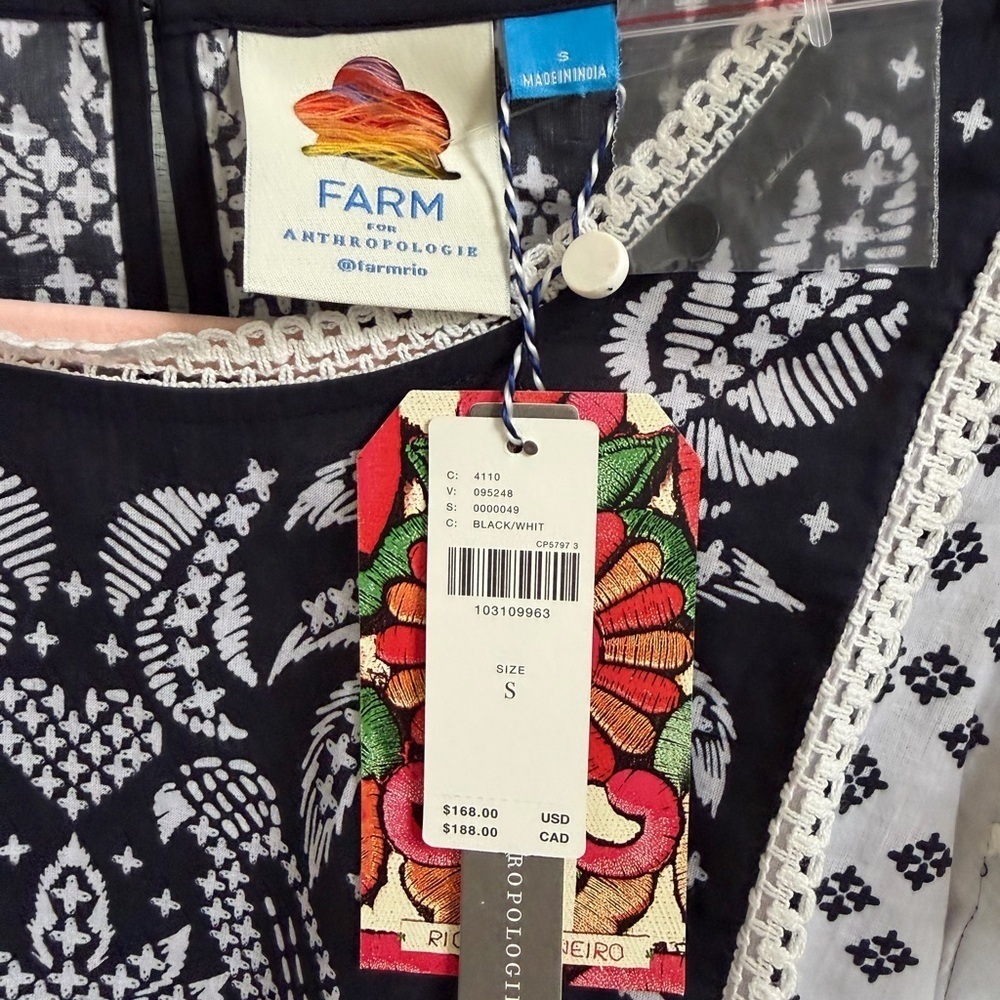 NWT new small Anthropologie x farm Rio printed flutter sleeve top black white - Picture 5 of 16